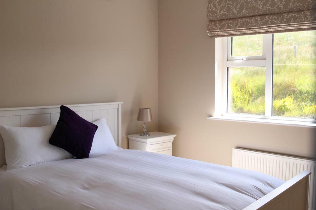 Atlantic Rose Cottage Doolin Exterior photo
